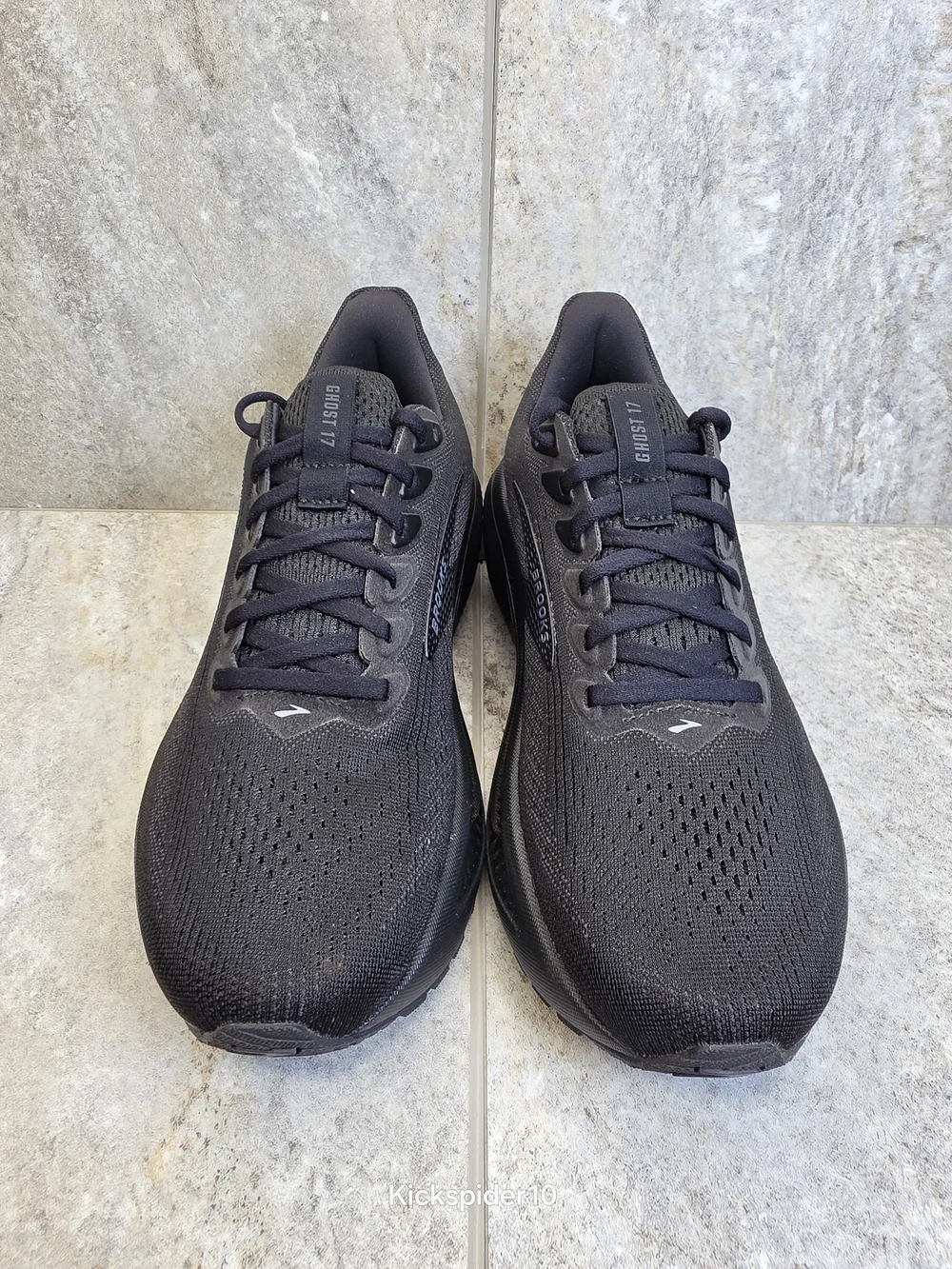 Brooks ghost 17